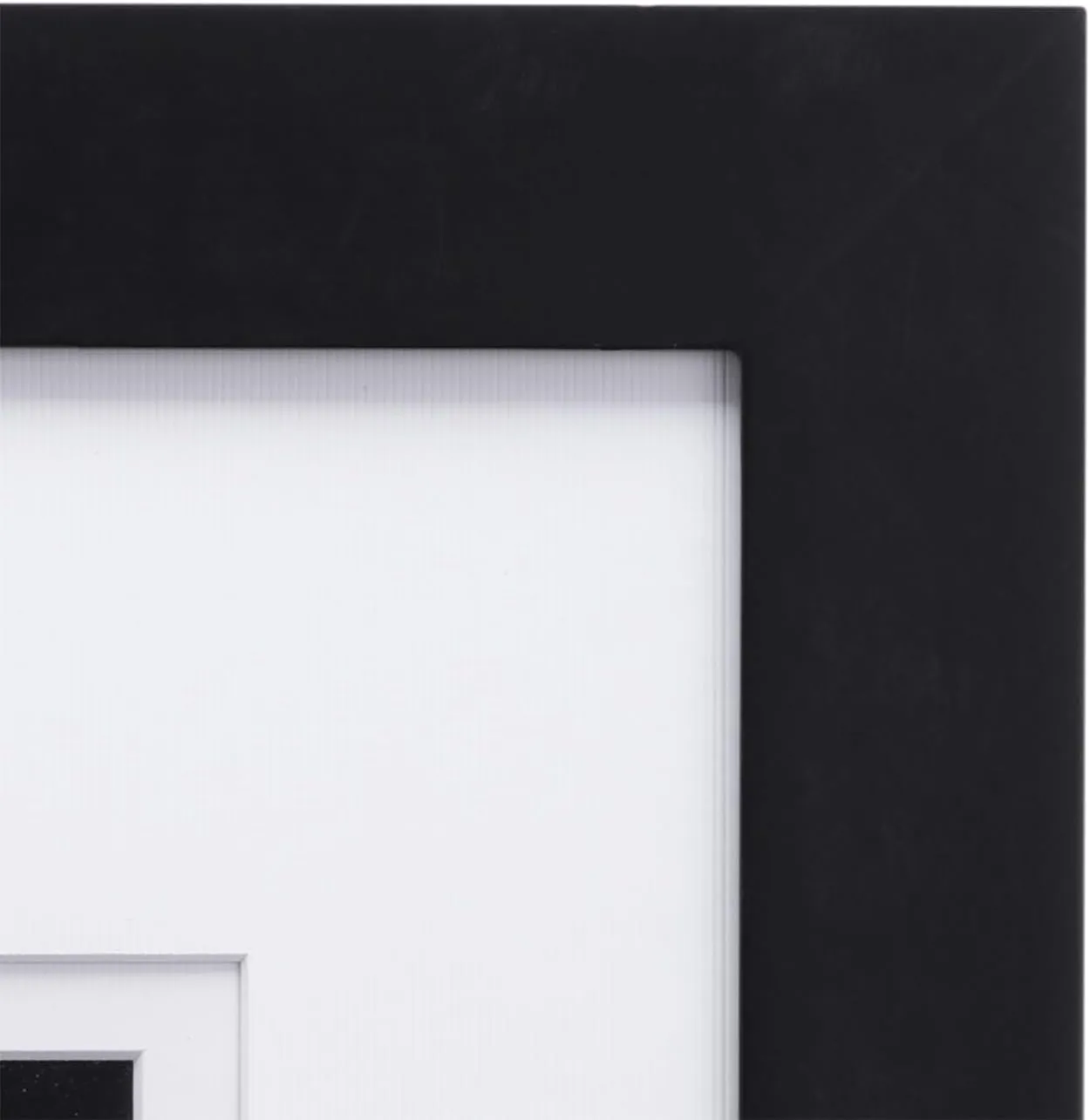 Malden 16x20 Matted Picture Frame - Made to Display Pictures 11x14 with Mat, or 16x20 without Mat -Black